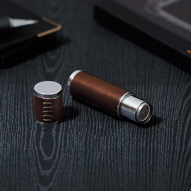 シャチハタ ネーム9 Vivo Premium(印面サイズ:直径9.5mm)